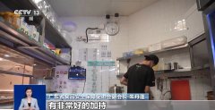 “明厨亮灶”项目就能让顾客很曲不雅地感遭到